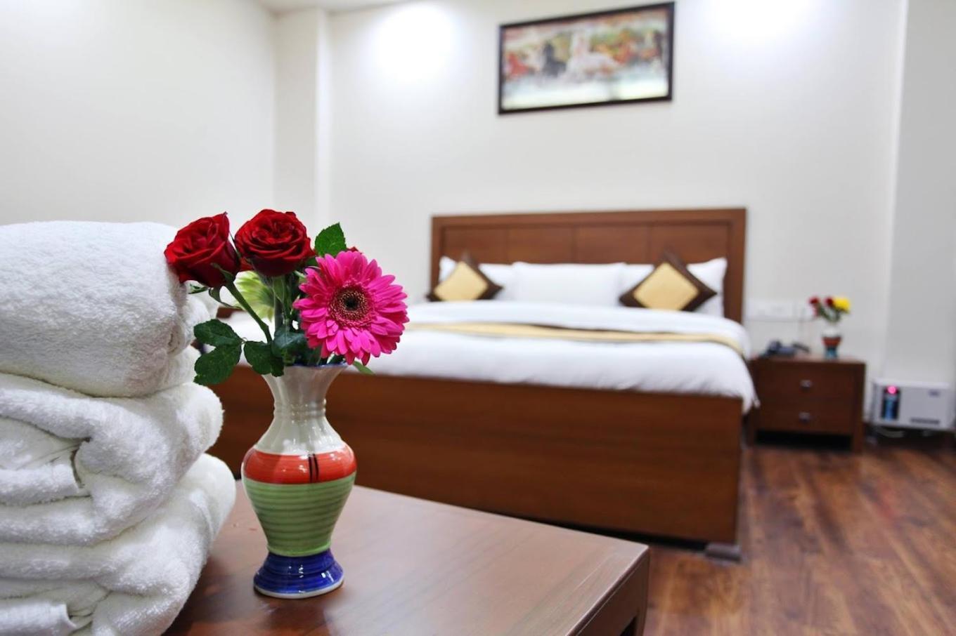 Hotel Hc Grand 뉴델리 외부 사진