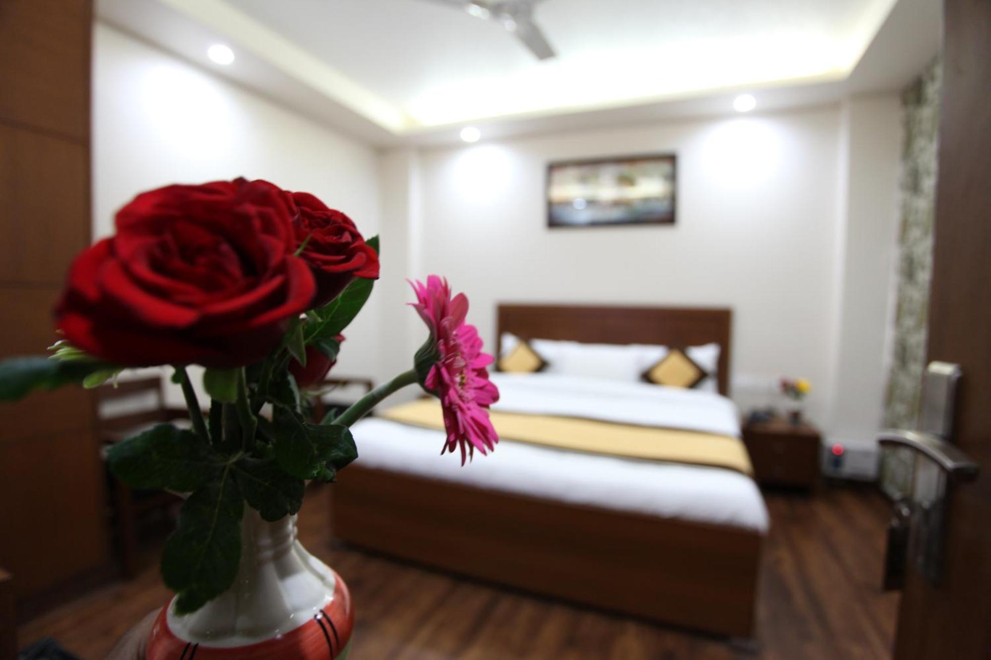Hotel Hc Grand 뉴델리 외부 사진