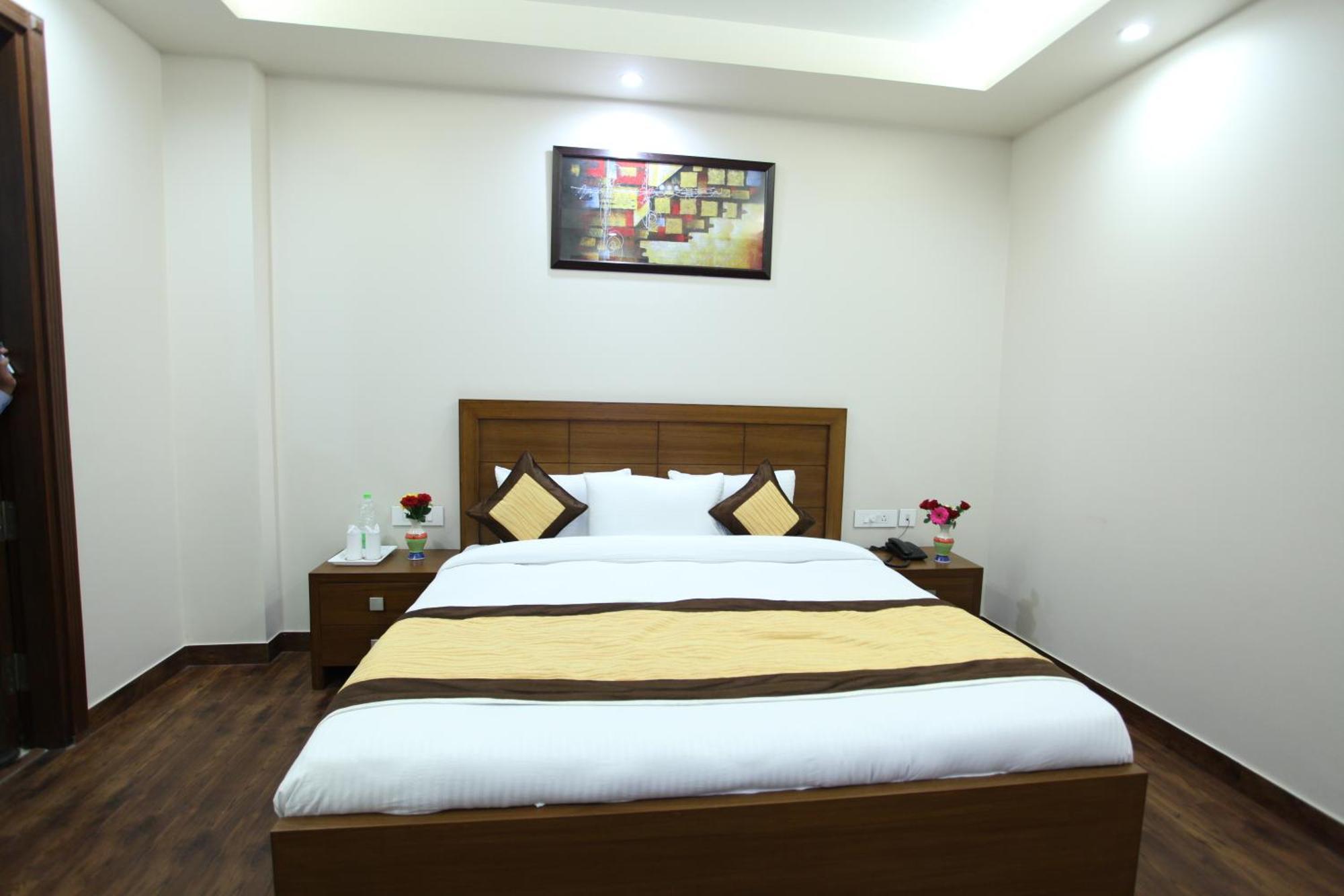 Hotel Hc Grand 뉴델리 외부 사진