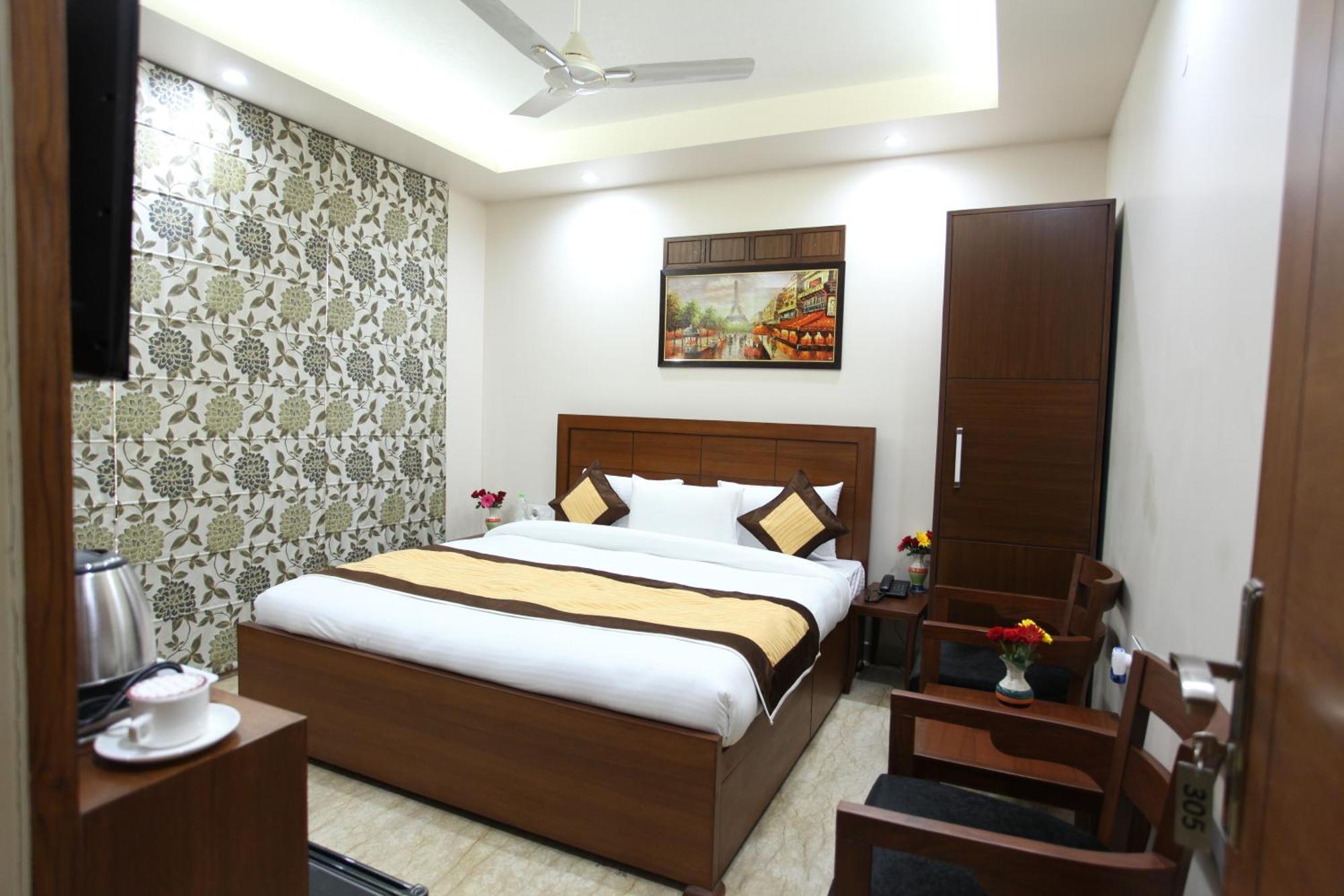 Hotel Hc Grand 뉴델리 외부 사진